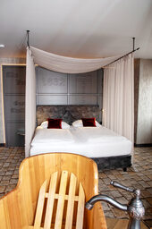 Wallenstein Zimmer im 4 Sterne Ringhotel Reubel